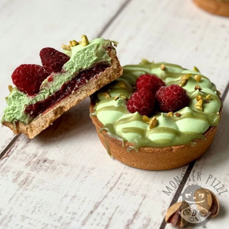 Тарталетка с фисташкой и малиной (105гр)